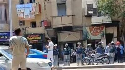 الحماية المدنية تكثف جهودها لانتشال جثمان ضحية جديدة من أسفل عقار الكيت كات المنهار