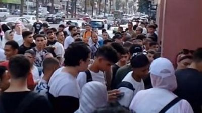 الطلاب واقفين قدام باب الكلية.. حقيقة عدم وجود اختبارات القدرات 2024 بتربية رياضية حلوان في يومها الأول