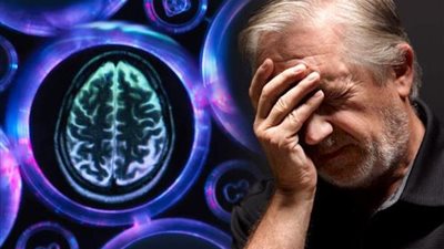 اللامبالاة أبرزها.. دراسة: فقدان الذاكرة قد لا يكون أول علامات الخرف