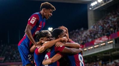لامين يامال وليفاندوفسكي يقودان هجوم برشلونة أمام فالنسيا في الدوري الإسباني