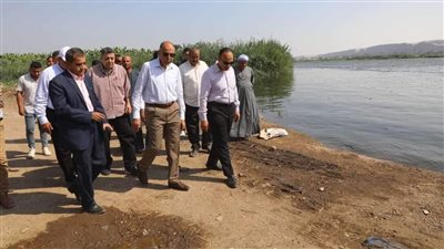 بسبب الملوثات البيئية الخطيرة.. محافظ المنيا يستعرض مع رئيس الوزراء مشكلات مصرف المحيط