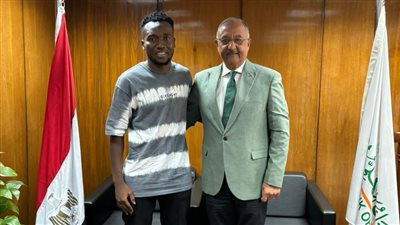 البنك الأهلي يجدد عقد سعيدو سيمبوري لمدة موسمين