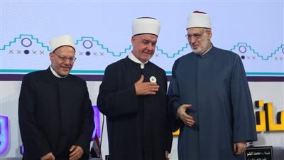 خلال تسلمه جائزة الإمام القرافي.. مفتي البوسنة والهرسك: شرف عظيم لي وأشكر كل من اعترف بجهدنا