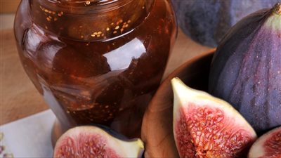 طريقة عمل مربى التين للشيف نادية السيد.. وصفات سهلة بنكهات خطيرة