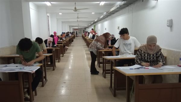 طلاب الثانوية العامة