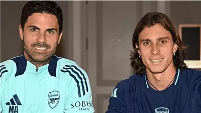 رسميًا.. أرسنال يعلن تعاقده مع كالافيوري بعقد طويل الأمد