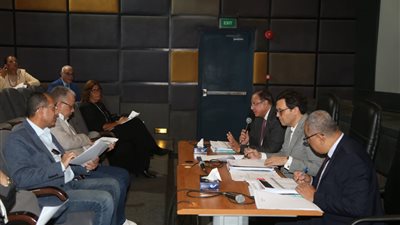 وزير الثقافة يترأس اجتماع لجنة المهرجانات ويؤكد أهمية الشراكات مع الوزارات لتوسيع قاعدة الجمهور