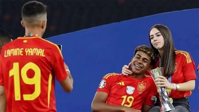 بسبب الخيانة.. القصة الكاملة لـ انفصال لامين يامال وحبيبته بعد يورو 2024 