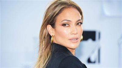 رغم مشاكلها.. جينيفر لوبيز تتذكر غزة وتتبرع بـ 4.5 مليون دولار لمساعدة الفلسطينيين