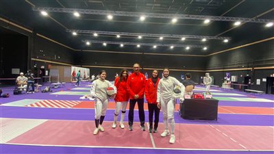 تدريبات حماسية لمنتخب سلاح الشيش للسيدات بالقرية الأولمبية | صور