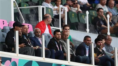 بركات يُبلغ لاعبي المنتخب الأولمبي بصرف مكافآت خاصة عقب الفوز على إسبانيا| خاص