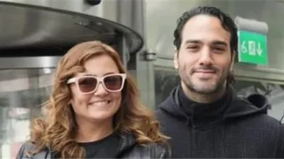 رجل أعمال.. من هو خالد نجل زوجة محمود حميدة زوج بشرى الجديد؟