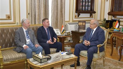 الخشت: جامعة القاهرة ضمن أفضل 15 جامعة على مستوى العالم