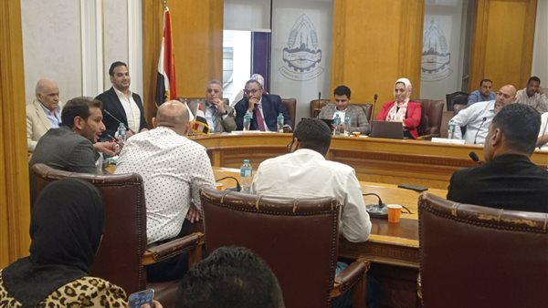 اجتماع شعبة السيارات