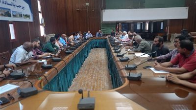 الإسكان تجتمع مع شركات المقاولات المتعثرة فى تنفيذ وحدات محدودي الدخل بـ 15 مايو 