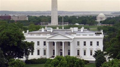 إيجابية وبنّاءة للغاية.. البيت الأبيض يشيد بالمباحثات الأمريكية الإيرانية ودور سلطنة عمان 