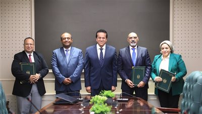 الصحة: تشغيل العيادات المسائية بالمستشفيات العلاجية وأمانة المراكز لمرضى التأمين الصحي