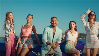 الاستعانة بموديل وظهور طائرات وسيارات فارهة.. أحمد سعد يطرح كليب سعودي وأسمر