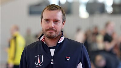 تقارير فرنسية تكشف تفاصيل جديدة بشأن مدرب منتخب مصر لـ السلاح