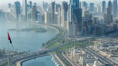 طقس الإمارات اليوم.. انخفاض في درجات الحرارة مع رياح مثيرة للغبار