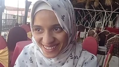 الأولى على الثانوية الأزهرية بقنا: اعتمدت على مواقع التواصل الاجتماعي في الدروس| بث مباشر 