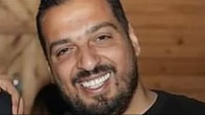 وفاة المنتج تامر فتحي بعد رحيل زملائه الثلاثة في حادث طريق الضبعة | بث مباشر