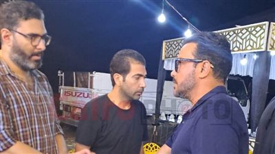 محمد رجب يقدم واجب العزاء في حسام شوقي وفتحي إسماعيل ومحمود كمال بمسقط رأسهم