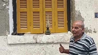 جيران الدكتور أحمد زويل يكشفون تفاصيل حياته في ذكرى وفاته الثامنة: رفع من شأننا وطول الوقت كان بيذاكر | بث مباشر