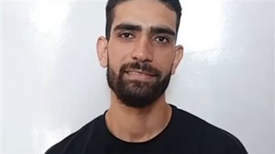 مُعلم بسوهاج يتكفل بإعطاء الدروس الخصوصية لحفظة القرآن الكريم والأيتام بالمجان: ما نقص مال من صدقة| بث مباشر