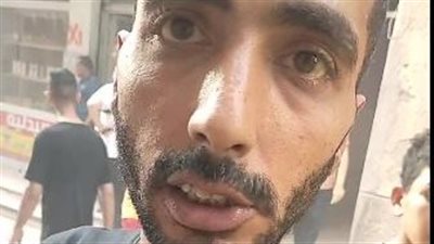 شاهد عيان يروي تفاصيل اللحظات الأخيرة قبل انهيار عقار الساحل| فيديو