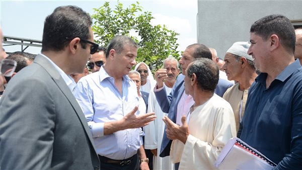 وزير الزراعة يتفقد