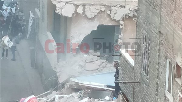 انهيار جزء من العقار