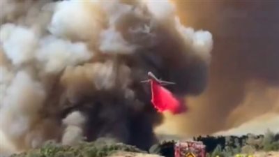 بدأ قبل 11 يوما.. أمريكا تدفع بـ 6 آلاف رجل إطفاء للسيطرة على أحد أكبر الحرائق بتاريخ كاليفورنيا 