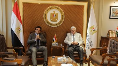 وزيرا التعليم العالي والثقافة يبحثان التعاون المشترك في تعزيز الوعي الثقافي لطلاب الجامعات 
