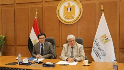 بحث استغلال المكاتب الثقافية التابعة لوزارة التعليم بالخارج لنشر الثقافة المصرية