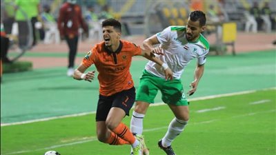 مصدر بالمصري يكشف لـ القاهرة 24 حقيقة غياب عمرو موسى عن أول مباراة بالكونفدرالية
