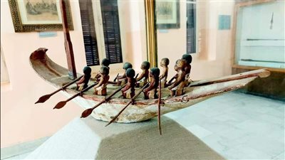 احتفالا بعيد وفاء النيل.. متحف الشرطة القومي يعرض نموذج لمركب فرعوني يحوي 10 بحارة