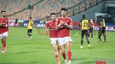يغيب عن المران الأخير.. وسام أبو علي ينضم لبعثة الأهلي للسوبر في هذا الموعد