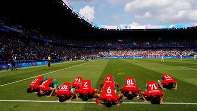 تقارير: حضور مغربي ضخم لمؤازرة أسود الأطلس أمام إسبانيا بنصف نهائي الأولمبياد