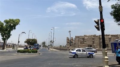 مرور الأقصر يستجيب لـ الأهالي ويرفع الصدادات من الميادين.. ووضع إشارات ثلاثية بالشوارع