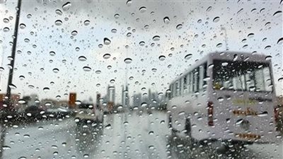 أمطار رعدية تصل لحد السيول.. حالة الطقس اليوم الجمعة | بث مباشر 