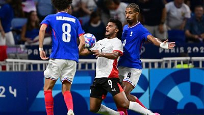 نتيجة مباراة مصر وفرنسا في نصف نهائي أولمبياد باريس 2024.. اللقاء يتجه إلى الأشواط الإضافية