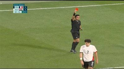 غياب عمر فايد عن مباراة المنتخب الأولمبي المقبلة بعد طرده أمام فرنسا