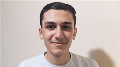 فلوباتير شنودة السابع مكرر علمي علوم: نفسي أكون جراح زي الدكتور مجدي يعقوب