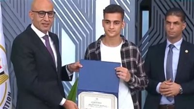 بالأسماء.. أوائل الثانوية العامة 2024 شعبة علمي رياضة