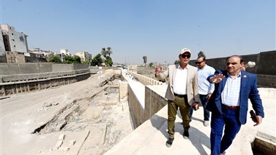 وزير الإسكان: ترميم وتجديد المنشآت الأثرية يهدف لوضعها على خريطة المزارات السياحية