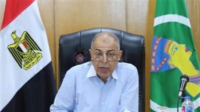 محافظ المنيا يبحث مع أعضاء مجلس النواب قضايا ومشكلات الدوائر لرفع مستوى الخدمة المقدمة للمواطن