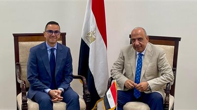 وزيرا الاستثمار والكهرباء يبحثان سبل جذب المزيد من الاستثمارات لقطاع الطاقة