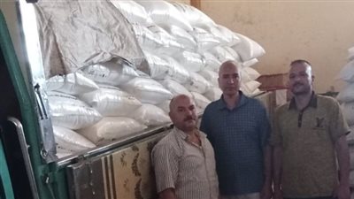 ضبط 8 أطنان أسمدة محظور تداولها خارج الجمعيات الزراعية بالشرقية | صور