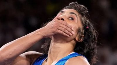 على طريقة يمنى عياد.. استبعاد المصارعة الهندية فينيش فوجات بسبب زيادة الوزن